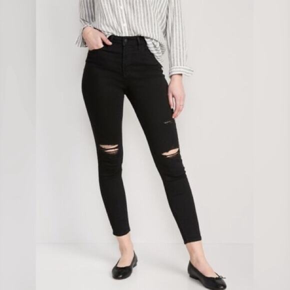 Old Navy High-Waisted Rockstar Super-Skinny Distressed Jeans Sz.8 NWT - Picture 1 of 11